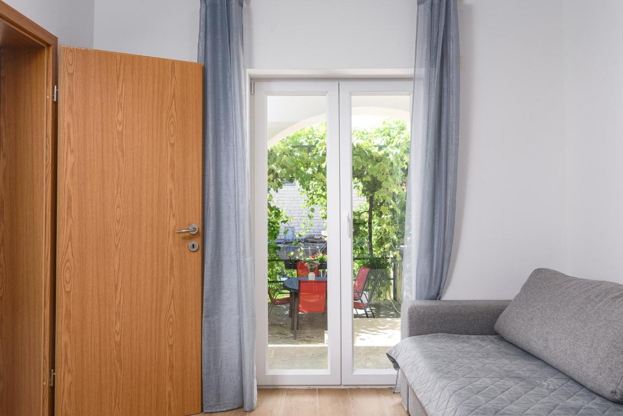 Apartments Eva Трогір Екстер'єр фото