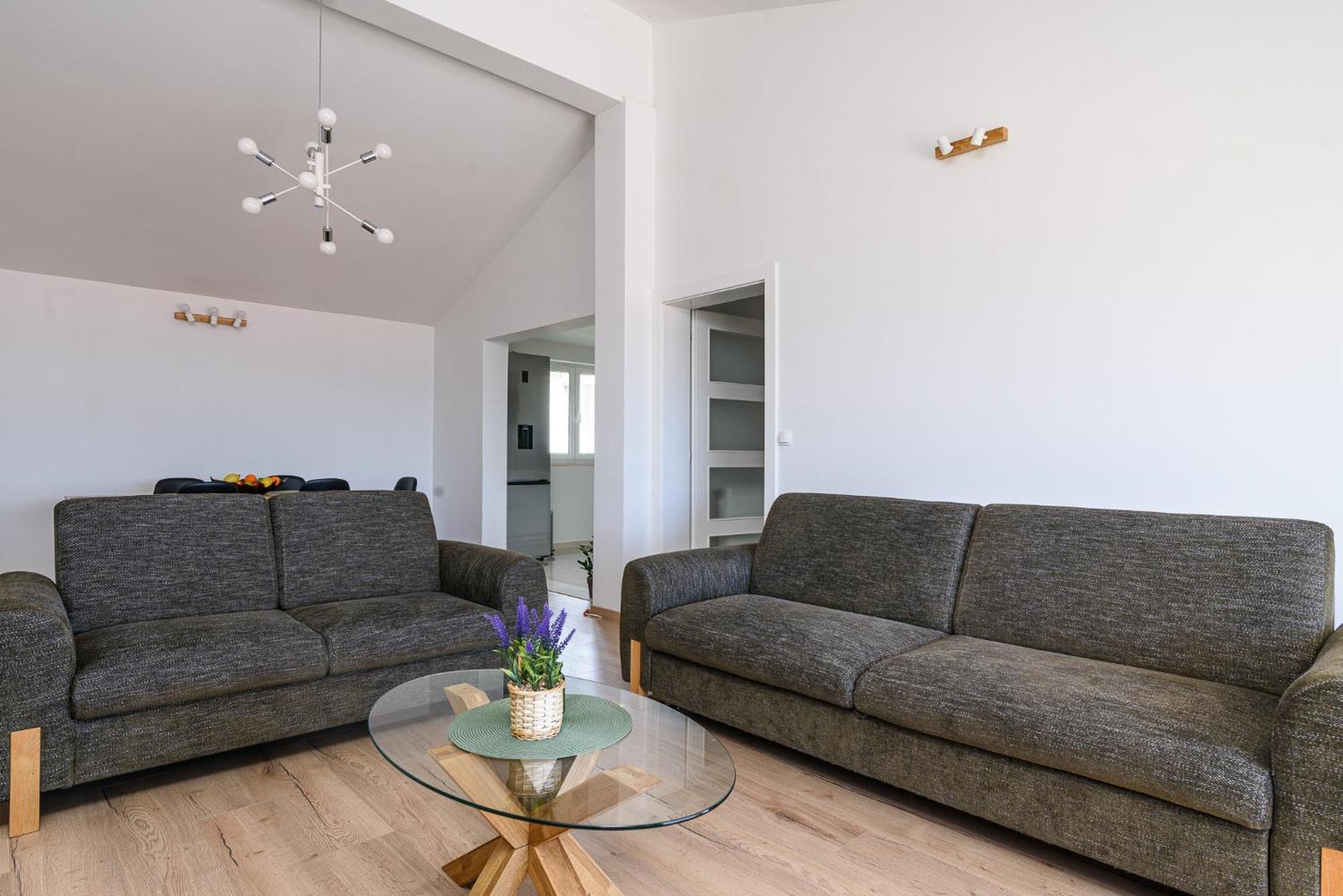 Apartments Eva Трогір Екстер'єр фото